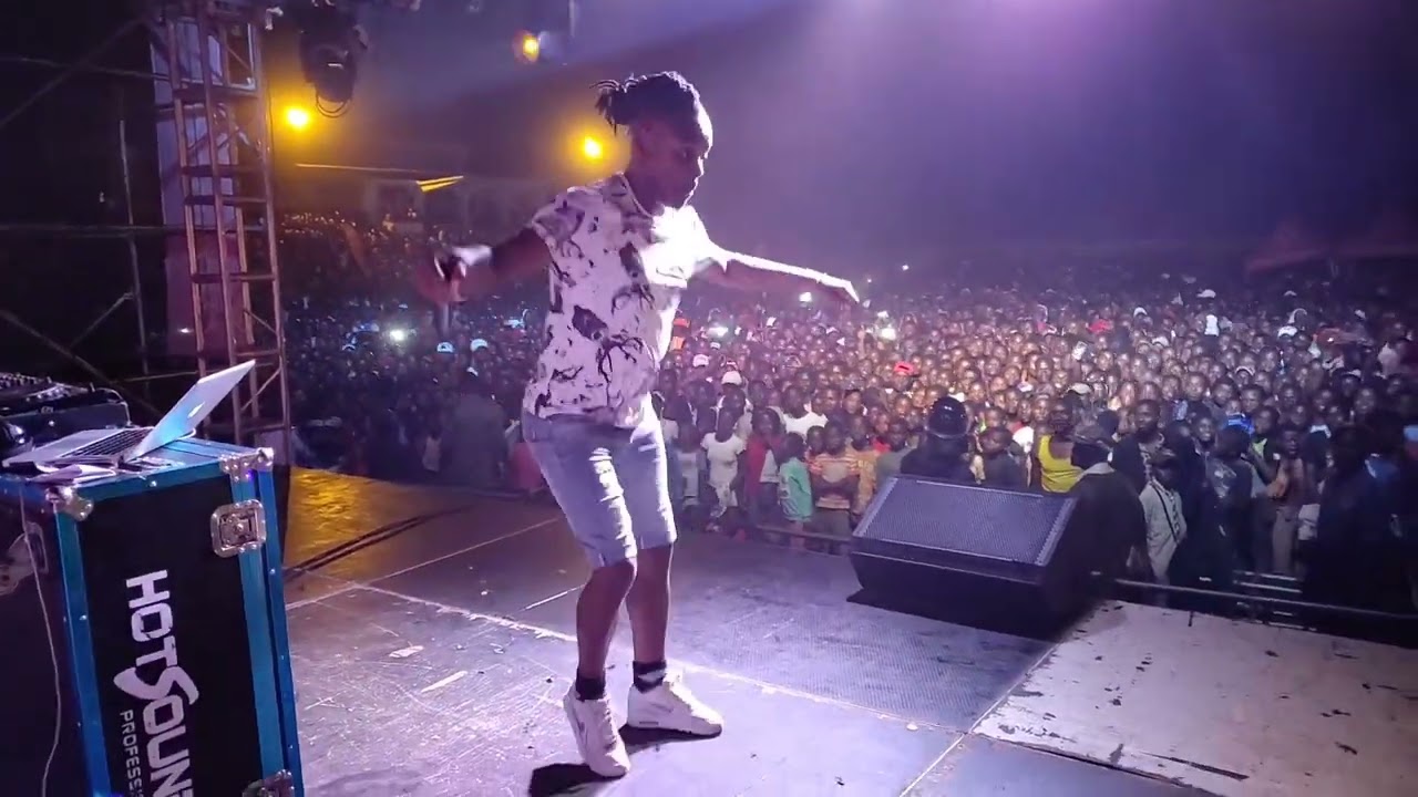 Dj LilCua Performance 2022 in Gôndola Moz