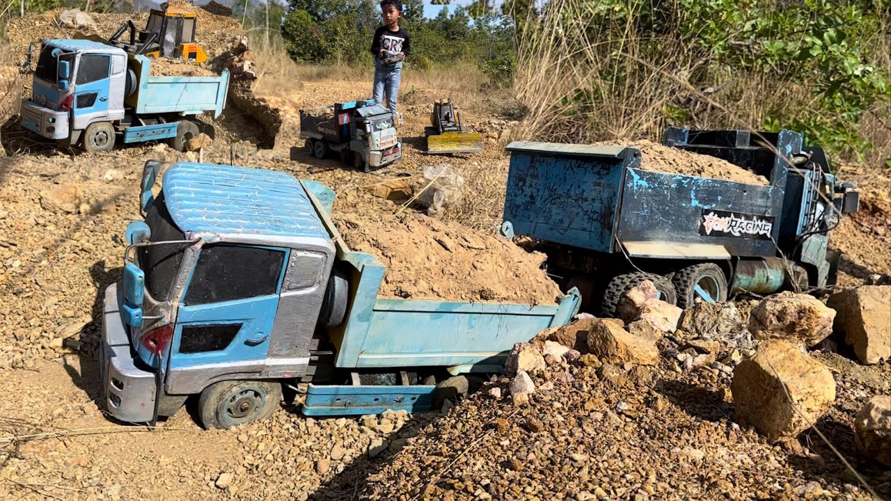 EPIC RC Dump Truck STUCK in Deep Desert Sand! Extreme Rescue Mission!