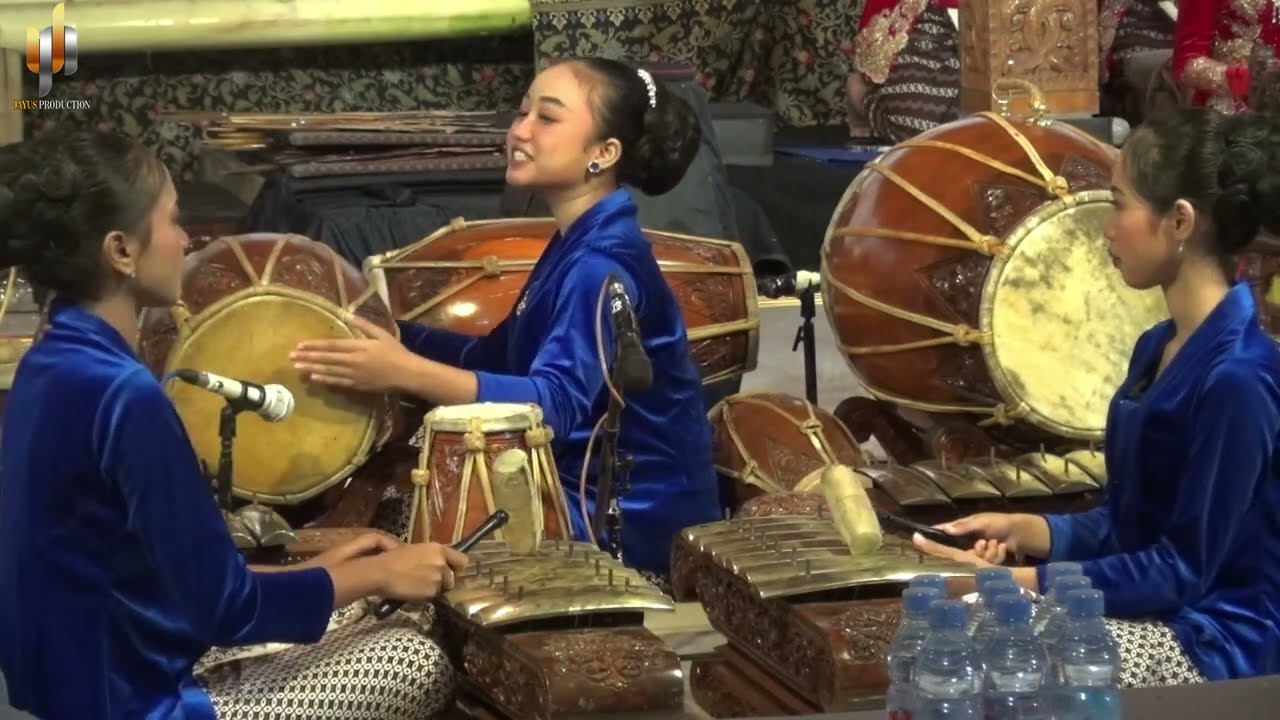 Pengendang Cantik Karawitan Asri Budaya Srowot