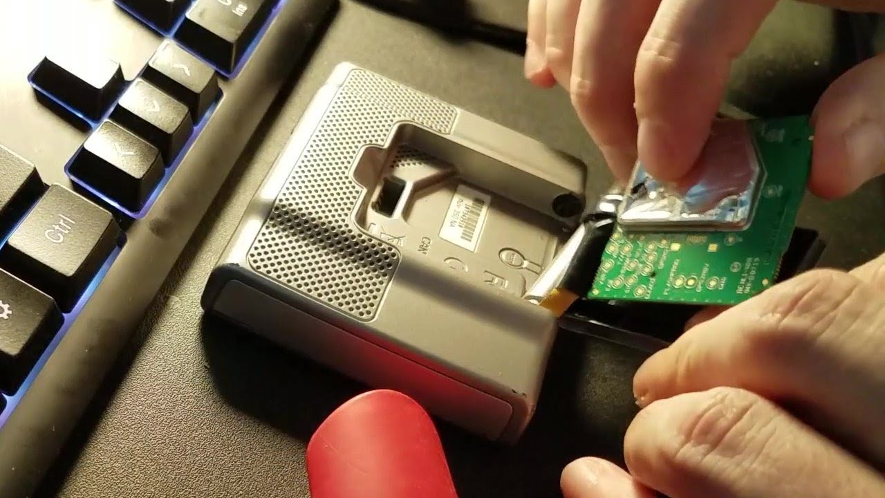 Garmin nuvi 350 teardown and disassembly