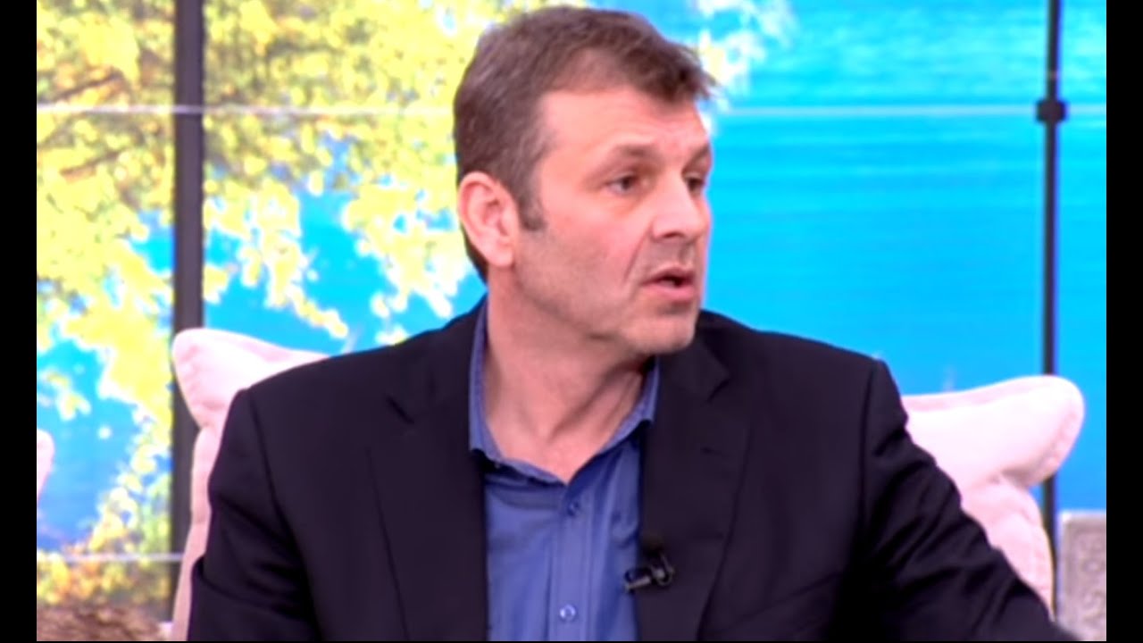 &Alpha;&pi;ό&sigma;&tau;&omicron;&lambda;&omicron;&sigmaf; &Gamma;&kappa;&lambda;έ&tau;&sigma;&omicron;&sigmaf;: Έ&pi;&alpha;&iota;&xi;&alpha; &xi;ύ&lambda;&omicron; &mu;&epsilon; &tau;&omicron;&nu; &Kappa;&omega;&sigma;&tau;ό&pi;&omicron;&upsilon;&lambda;&omicron; &epsilon;&pi;&epsilon;&iota;&delta;ή &tau;&omicron;&nu; &zeta;ή&lambda;&epsilon;&upsilon;&alpha;