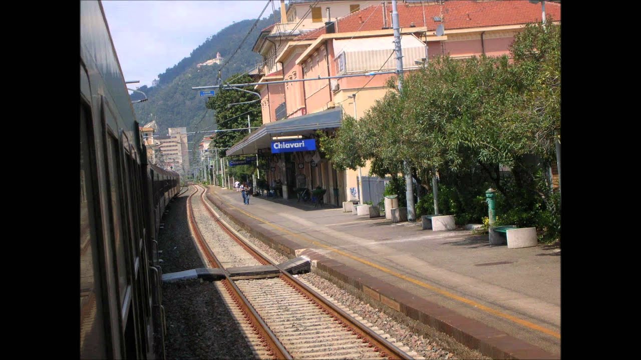 Annunci alla Stazione di Chiavari, fino alle 12, con voce Roberto classica