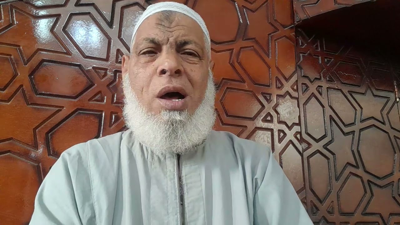 وبحق الذي رفع السماء بلا عمد اذا سمعها صاحب الصرع وصاحب المس وصاحب السحر  والحسد افاق فى ساعته