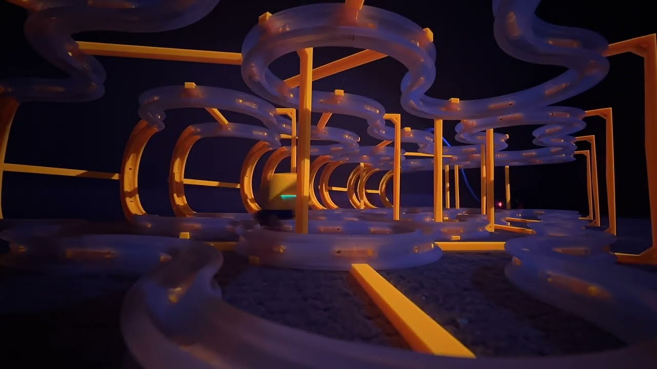 GravityRace - Night Party - Motorized