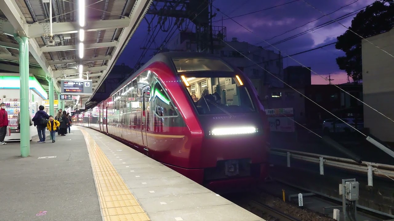 近鉄80000系 HV13 津駅発車