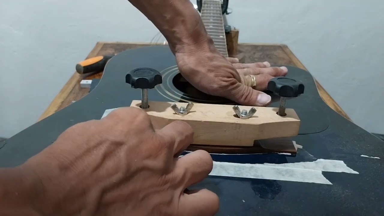 repairing lifted guitar bridge | delyoworkshop |