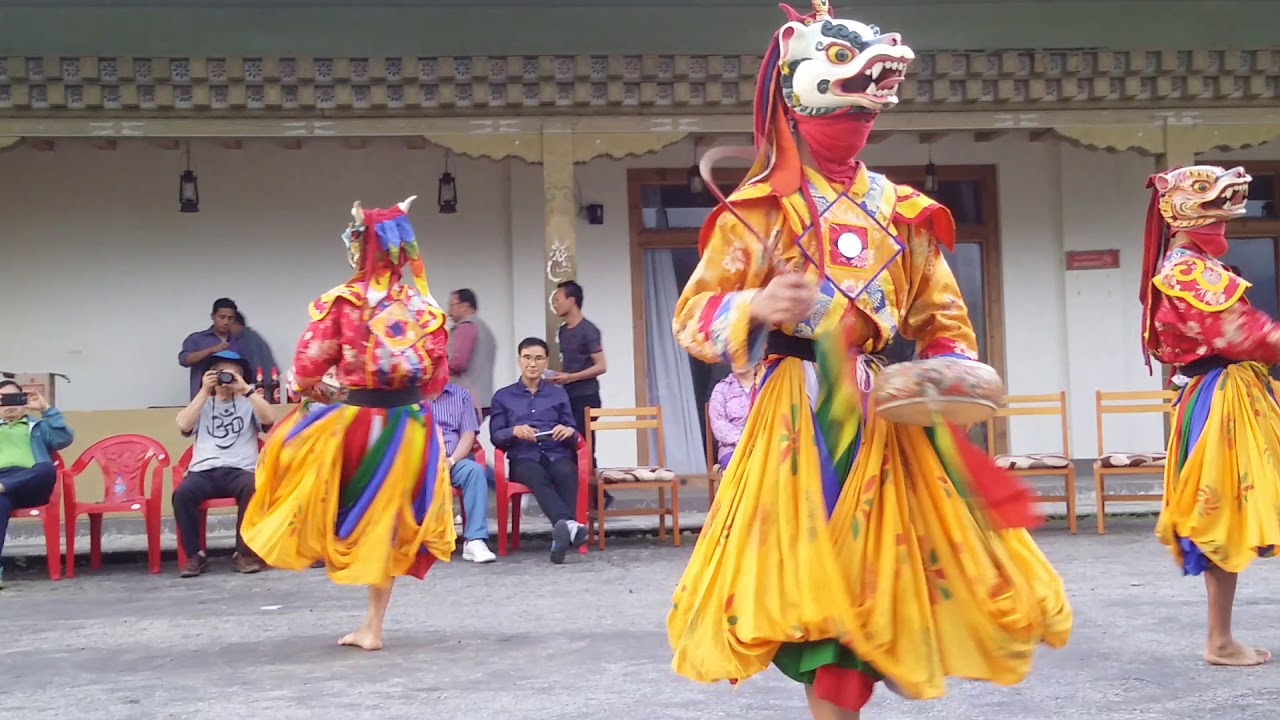 Bhutanese Mask Dance 부탄의 탈춤 20170705 Danza de mascaras de Bután