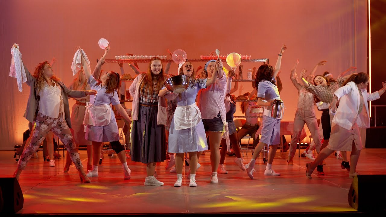 Performers College performs Waitress Medley at MOVE IT 2025