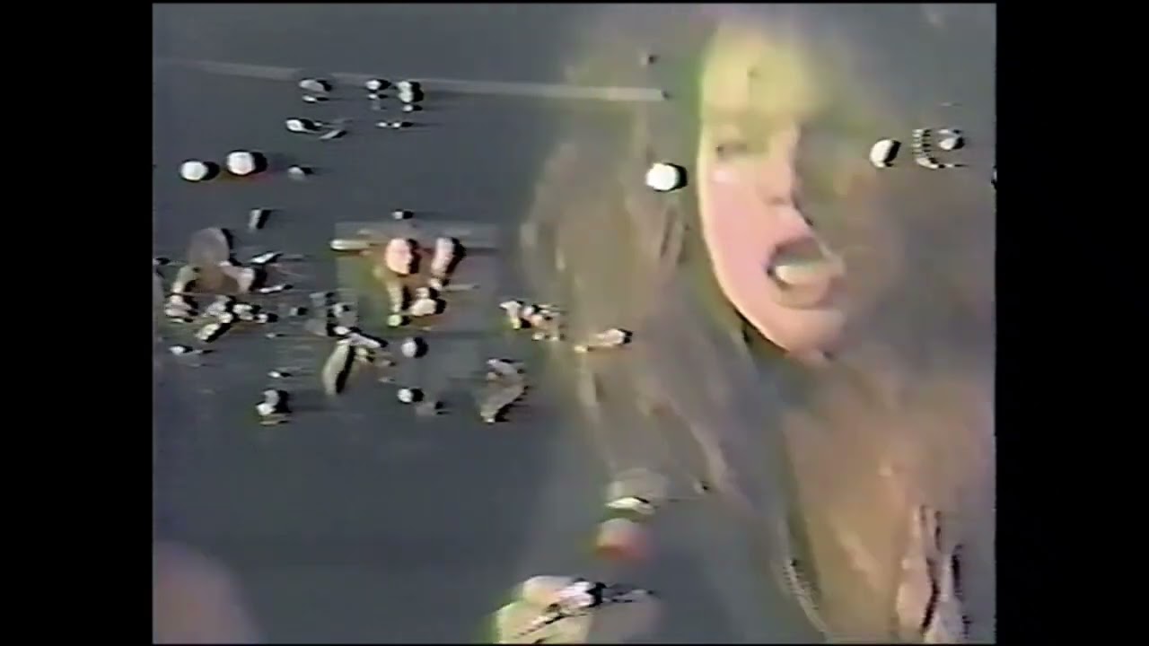 Guns N' Roses - Think About you live Music Machine 1986 (LEGENDADO) [HD]