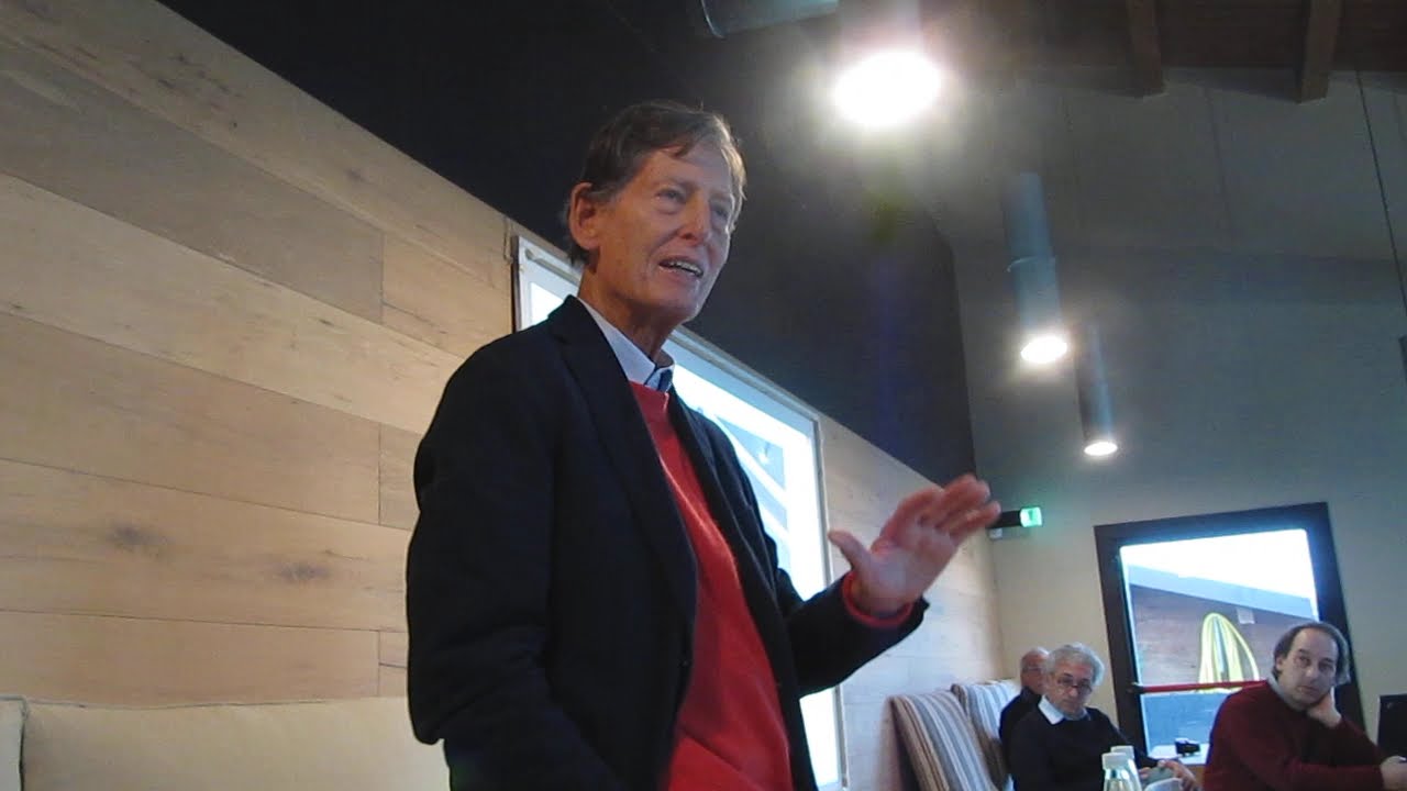 Tom Tjaarda and 124 Tjaarda Targa
