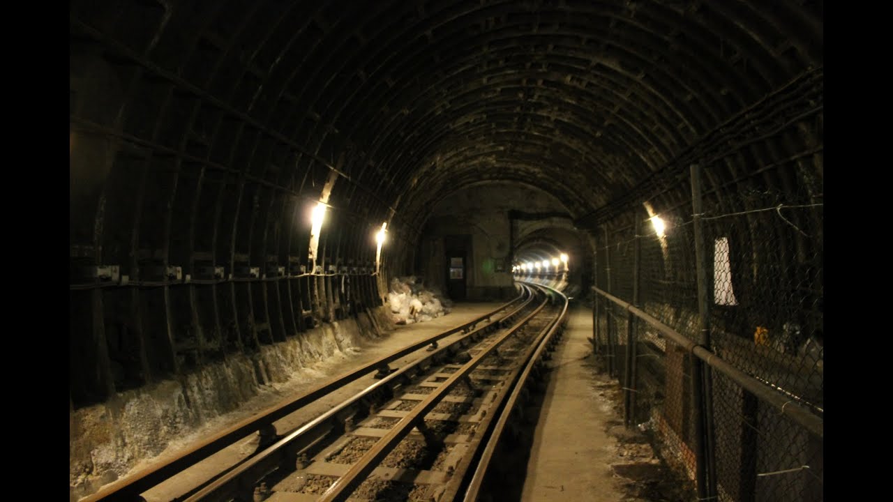 Tour of Holborn (Aldwych Branch)