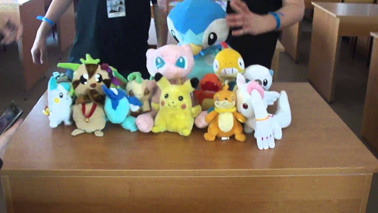 Krakon 2013   Układanie pluszak&oacute;w do zdjęcia