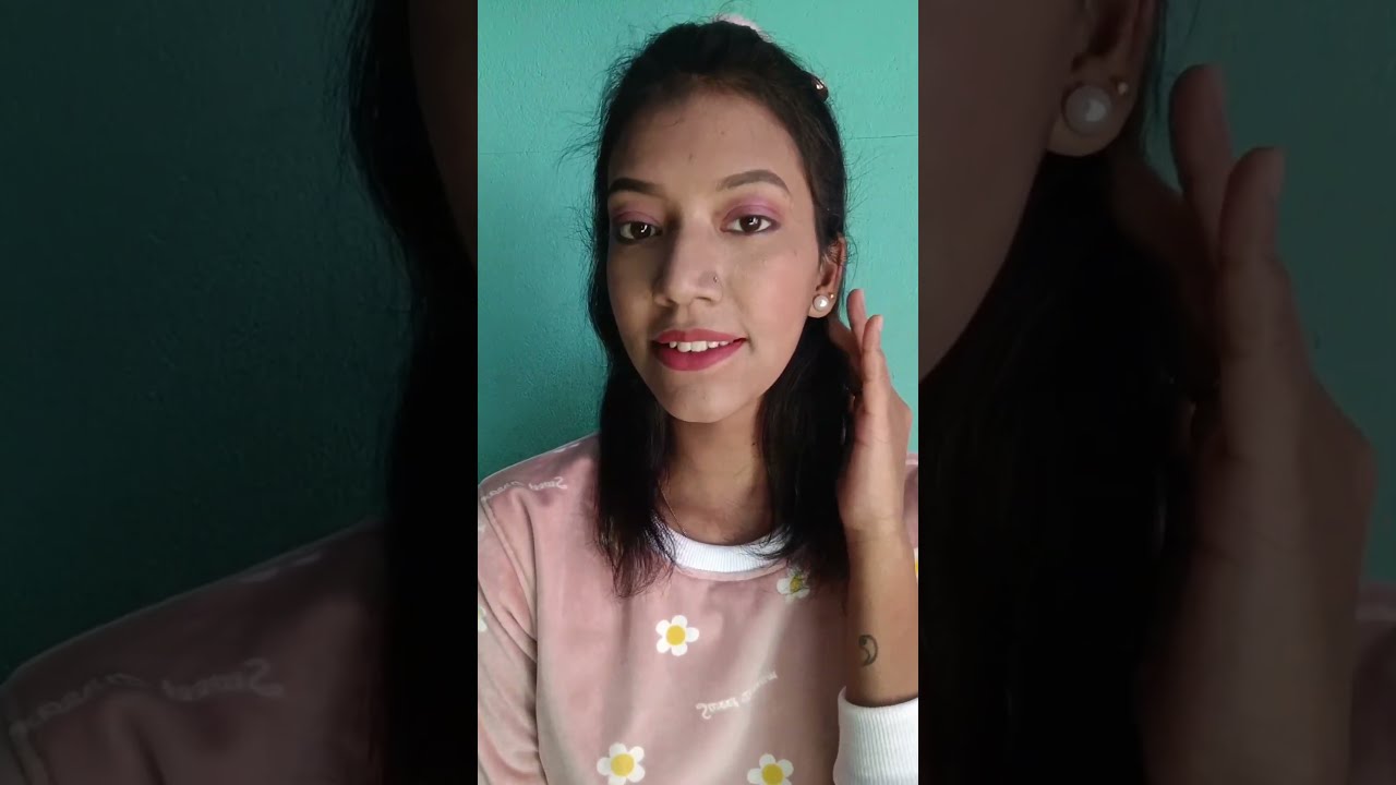 Reviewing Just Herbs 8 in 1 Eyeshadow Lidsticks
