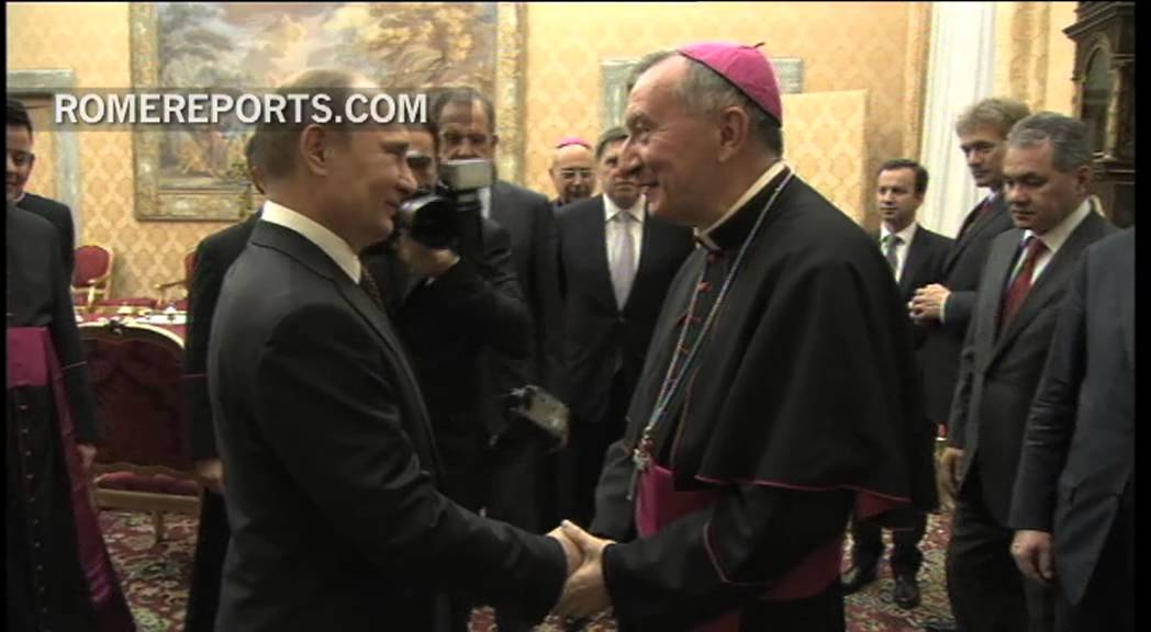 Sec. of State, Pietro Parolin: The Pope helps us do our job, he doesn\'t complicate things