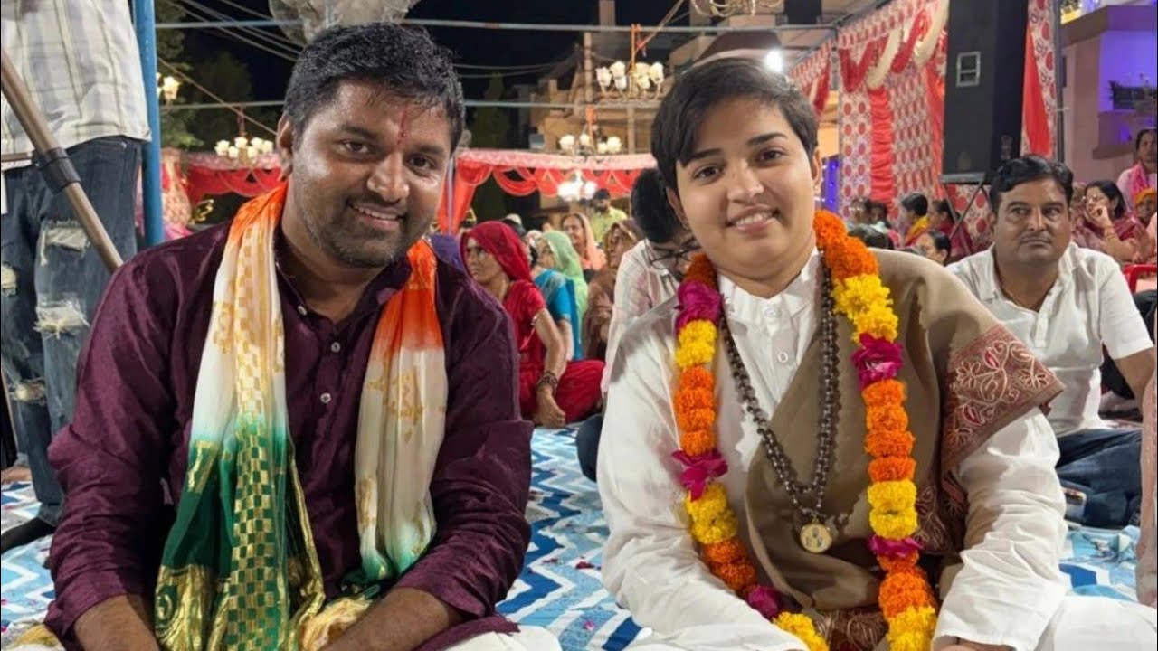 राग दरबारी में बहुत सुन्दर भजन सुप्रसिद्ध गायिका आकांक्षा राव जी द्वारा गाया गया