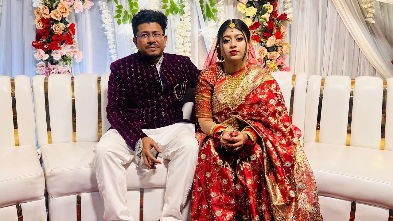 চলে গেলাম মামাতো বোনের কাবিনে ঢাকায় ।
