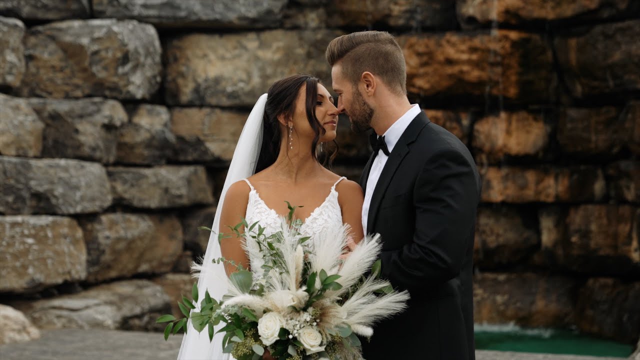 Rachel + Mike Beautiful Fall Wedding | Best View Barn | Upstate New York