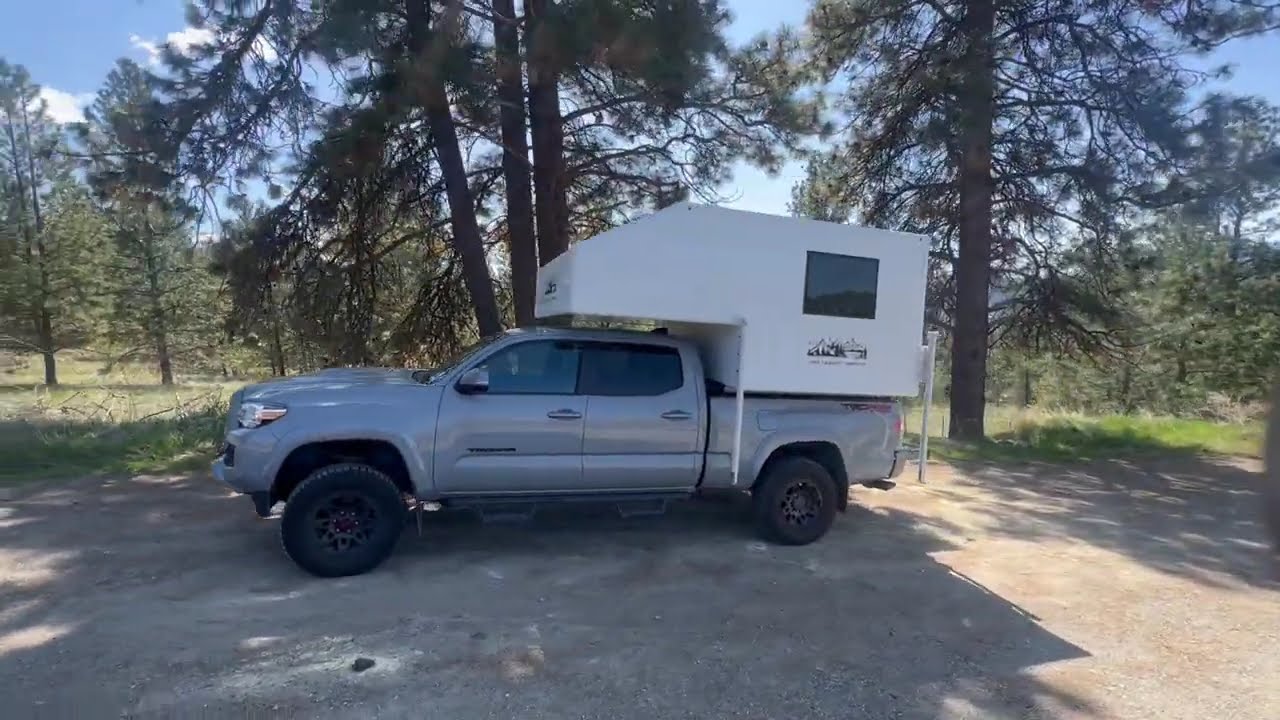6' Lake Country Camper for Tacoma & Import Trucks 🚐💨 #overlandlife