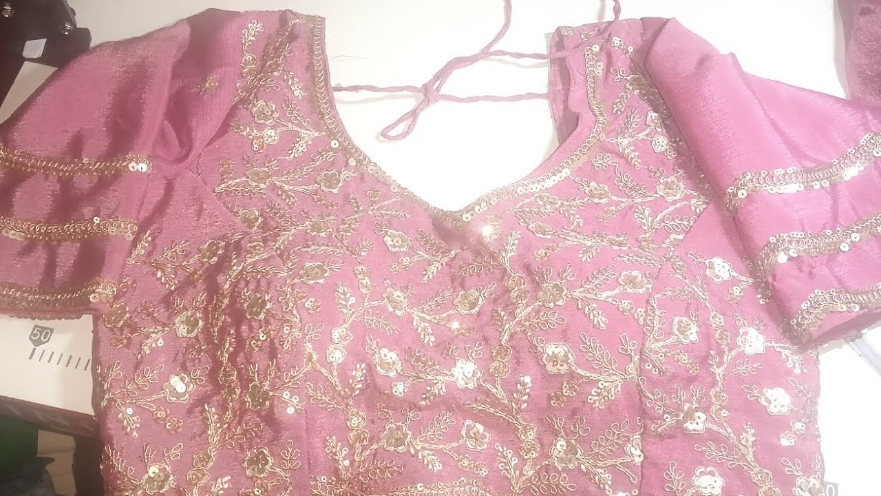 Work wale chhap mein princes cut blouse ki cutting#trending #blouse #friends ✂️✂️✂️💯