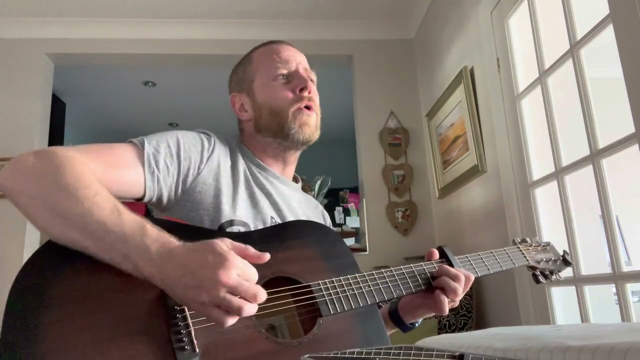 Dancing Queen - ABBA - Acoustic Cover
