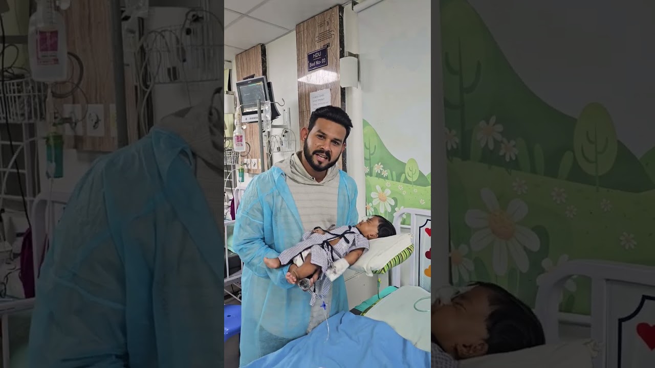তিন মাসের বাচ্চাটি মা  রাস্তায় ফেলে দিয়ে চলে গেল  