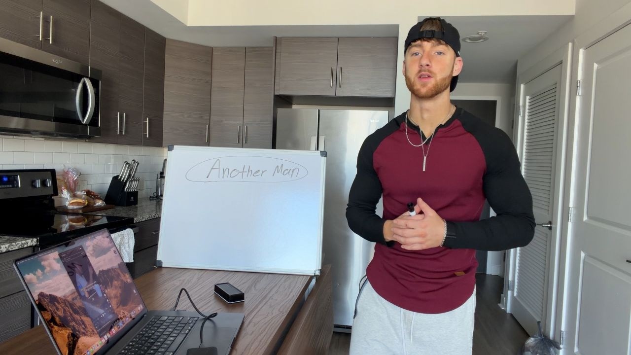 learn masculine frame or else she'll leave you