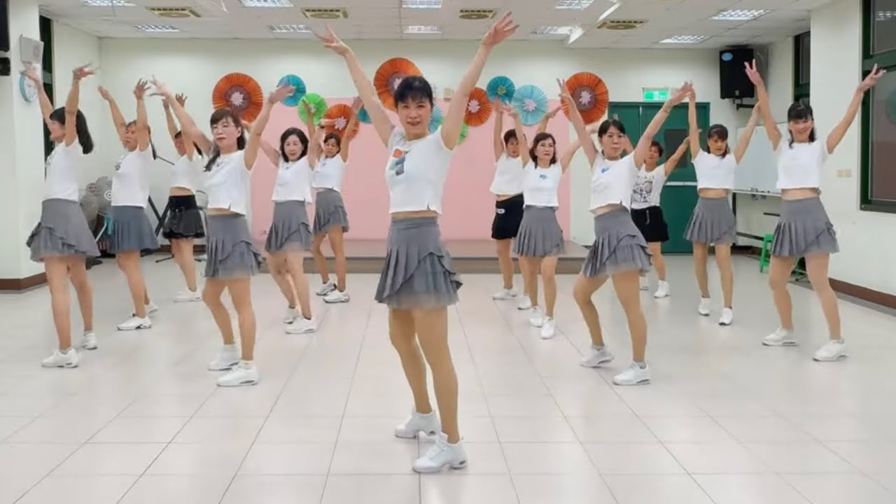 北屋舞蹈班--- 漫步人生路 / 編舞 : 蕭明美 老師