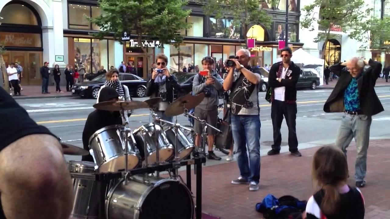 【神業】サンフランシスコで見つけた神ストリートドラマー　A Fantastic Street Drummer in San Francisco