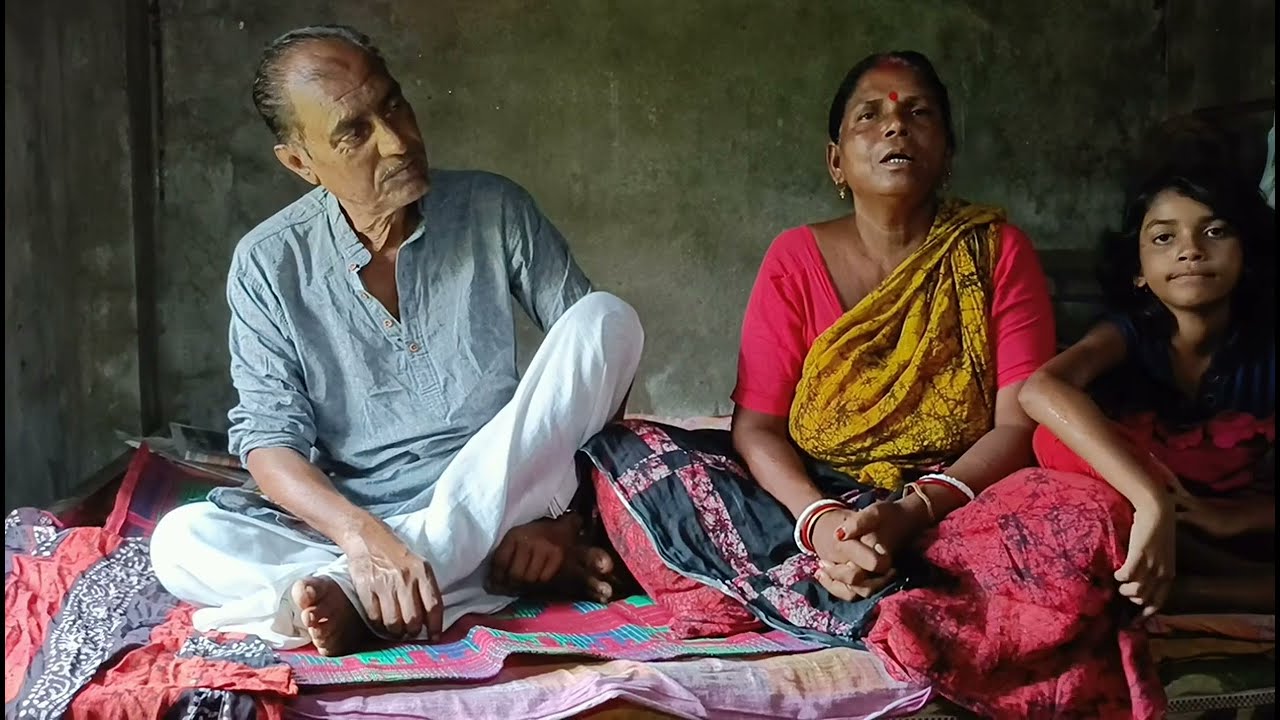কিছু কথা না বলে থাকতে পারলাম না ' বলতে বাধ্য হলাম ।