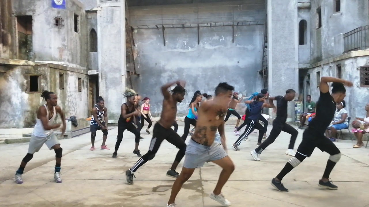 Clase de Oggun #oggun #afrocubano #afro #bailarinescubanos #culturacubana