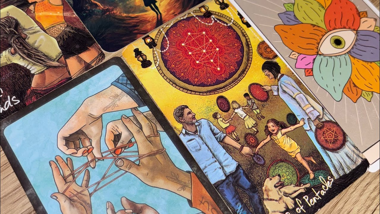 “Hátba fog szúrni ez a kárörvendő személy.” KÜLÖNLEGES ÜZENET-TAROT