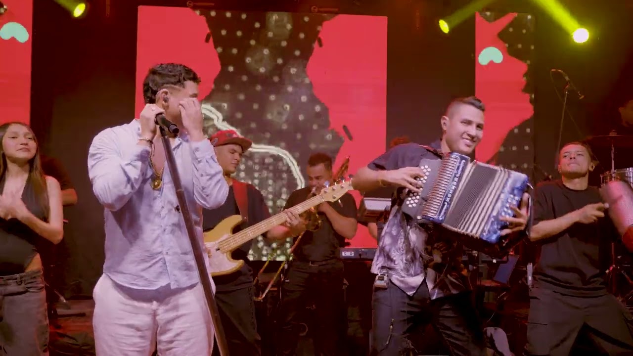 TRAQUI-TRA  -  LUISRA SOLANO - FIESTA DE GRADO, PROM 2025 - PLATO MAG