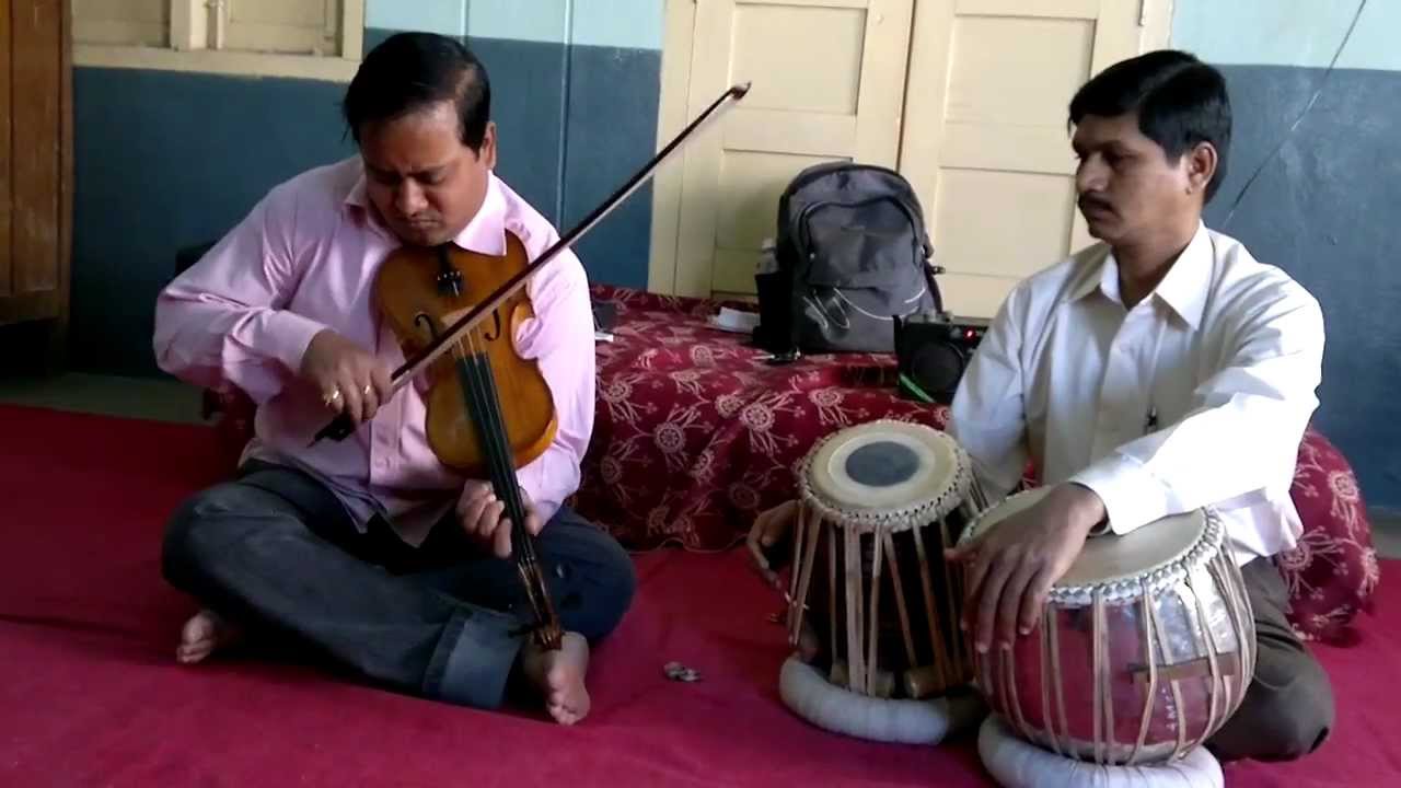 Raag Todi aalaap with Chota Khayal with Gaayaki.