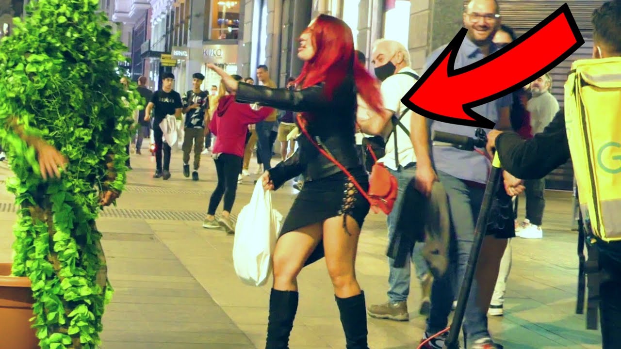 She Freaks Out and Apologizes For What she Did. Bushman Prank