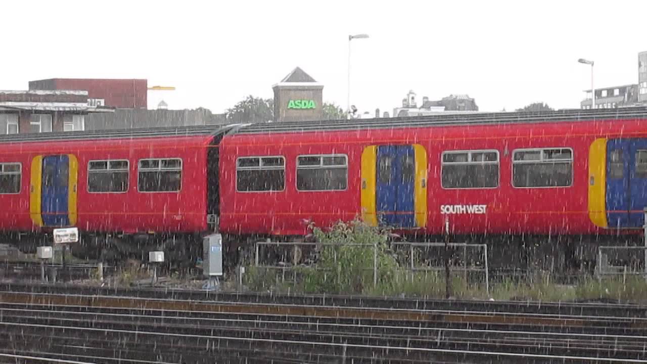 Trains at Clapham Junction June 2014