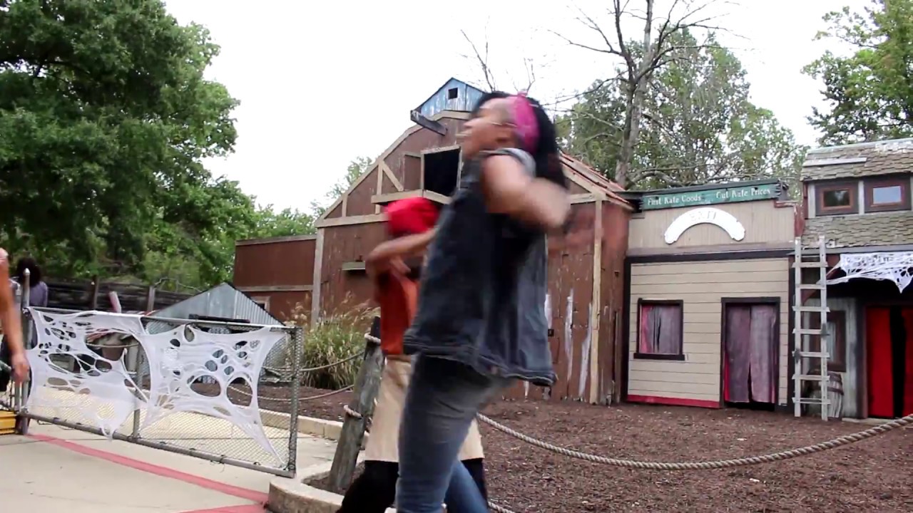 Six Flags America Halloween Sword of destiny Stunt Show 2017