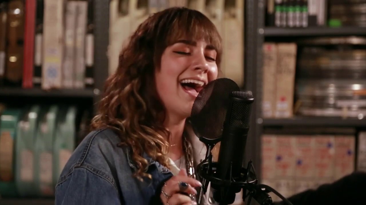 JJ Wilde at Paste Studio NYC live from The Manhattan Center