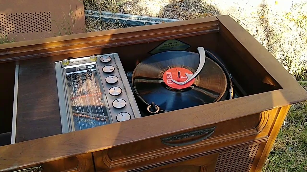 Обзор астрозвуковой консоли Magnavox 1960-х годов. Берите её на вооружение.