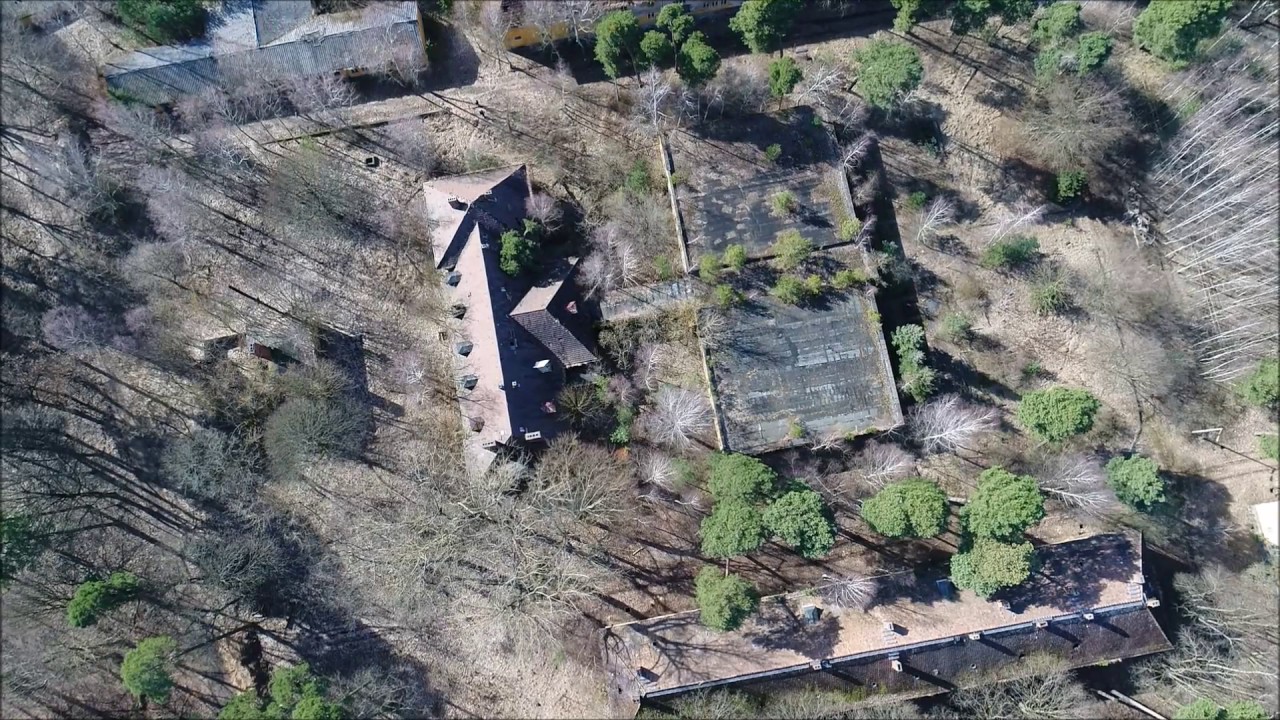 Flug über die GSSD Kaserne, Forst Zinna