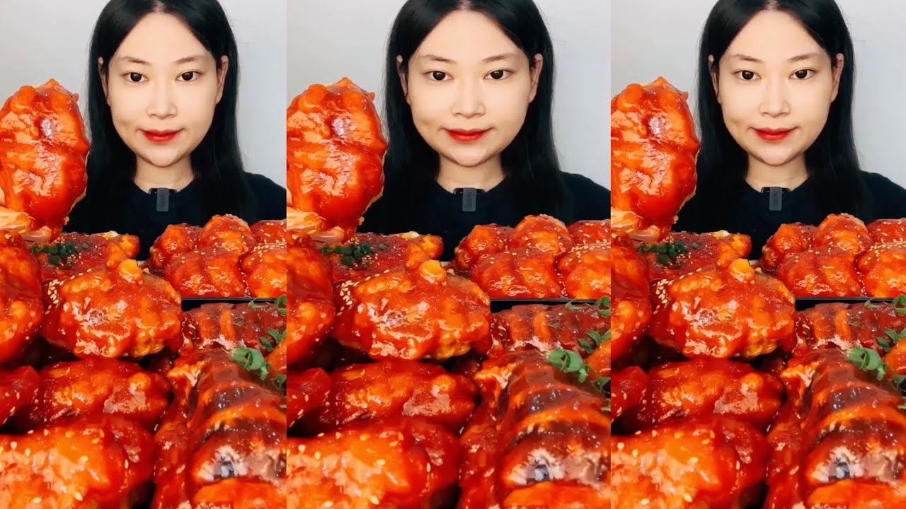 Fried food in spicy chili sauce is the most delicious.#eatinsounds #chilisauce #eatingsh #eatsounds