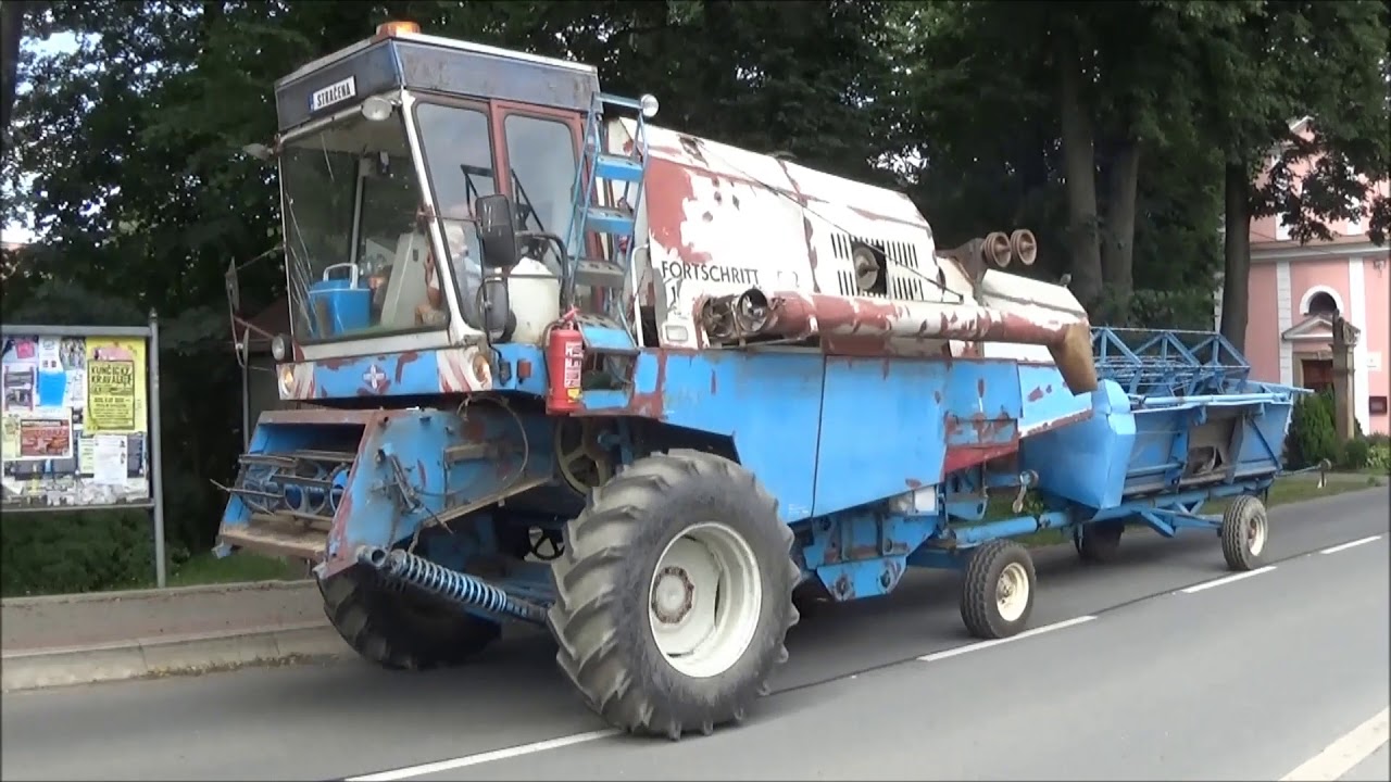 Technika jedním přejezdem   staré stroje