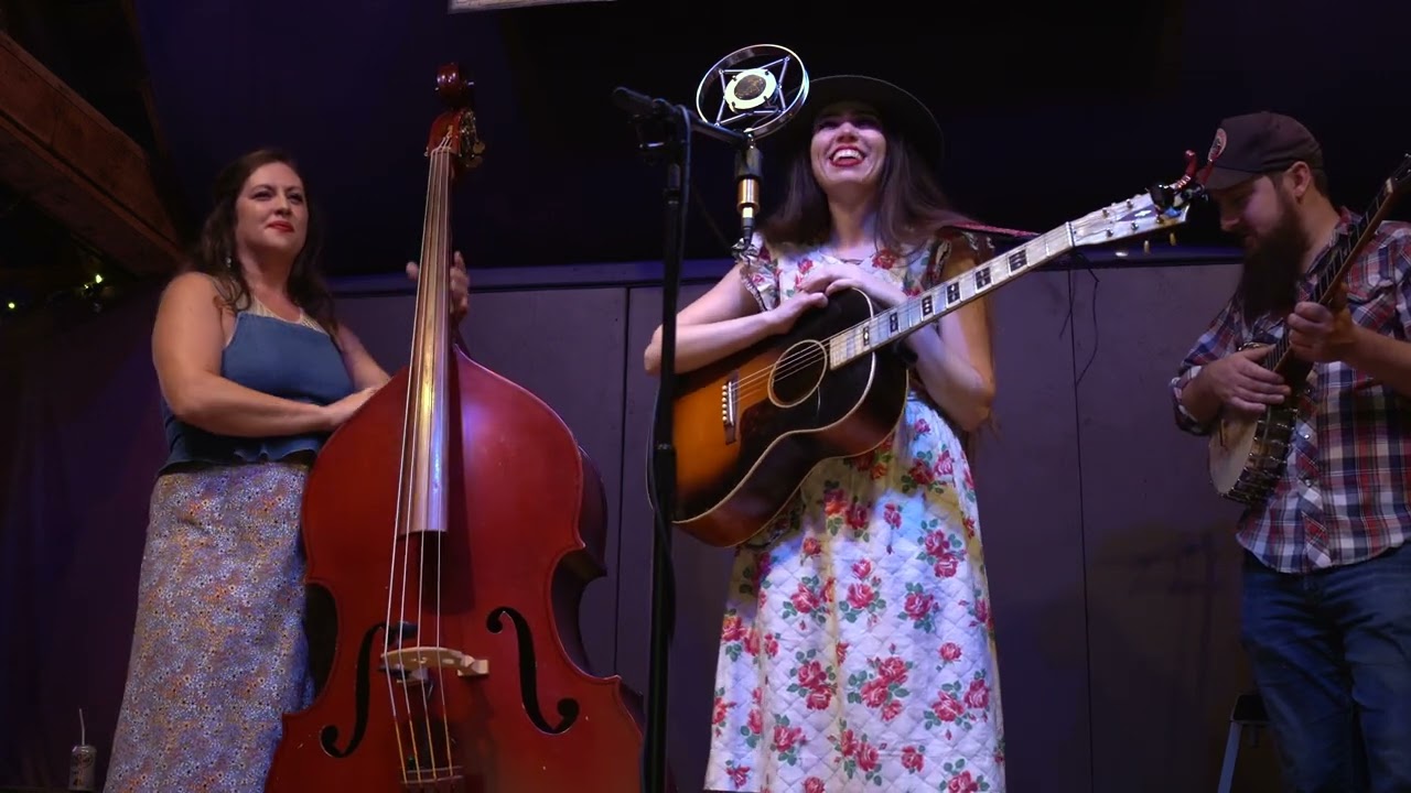 Martha Spencer and the Blue Ridge Girls (Full Concert)