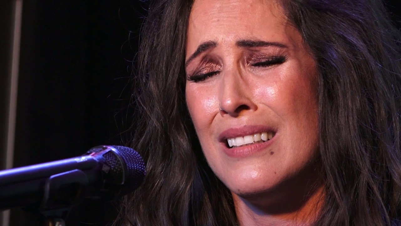 Antonio Hueso de cerca con Malú | 
