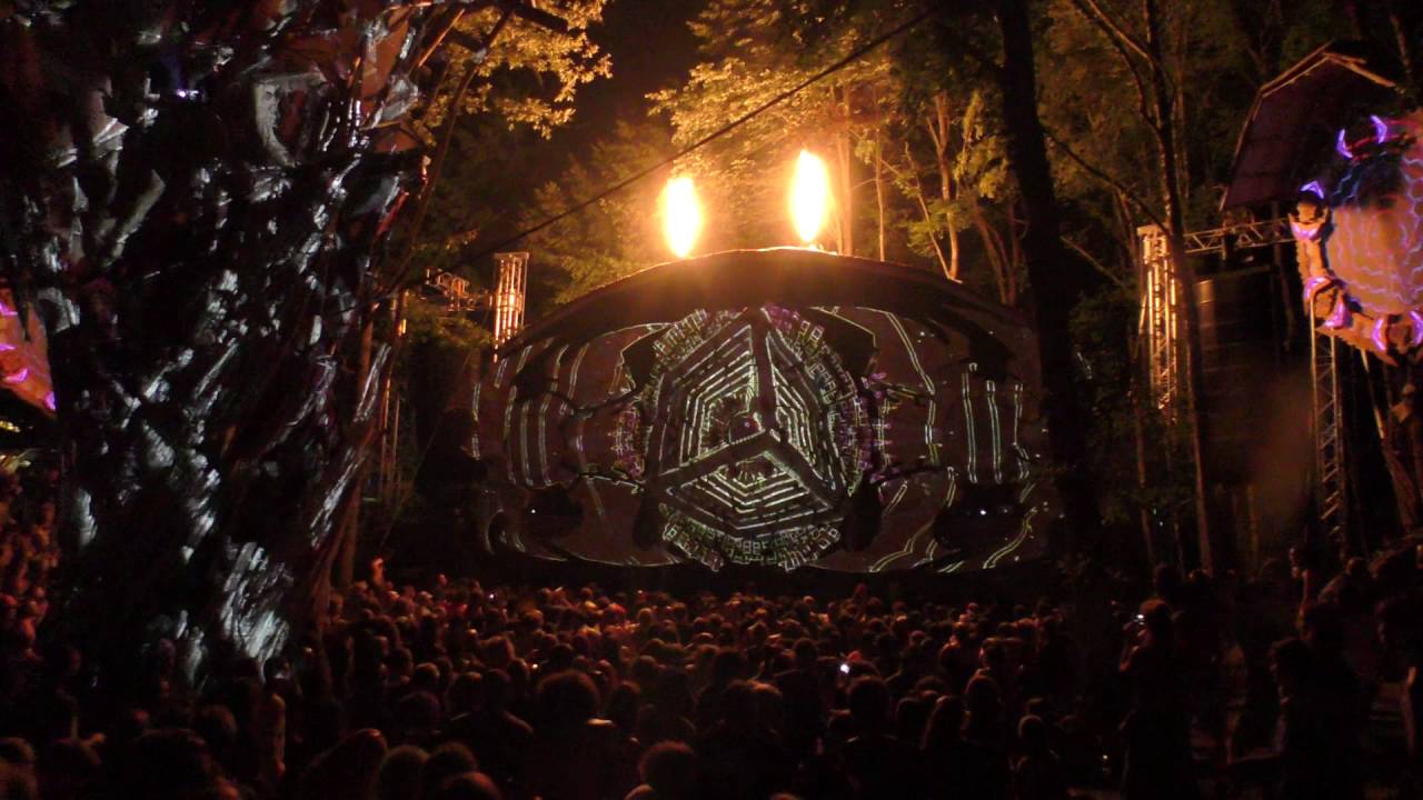 Modem Festival 2016 Mainfloor @ Night