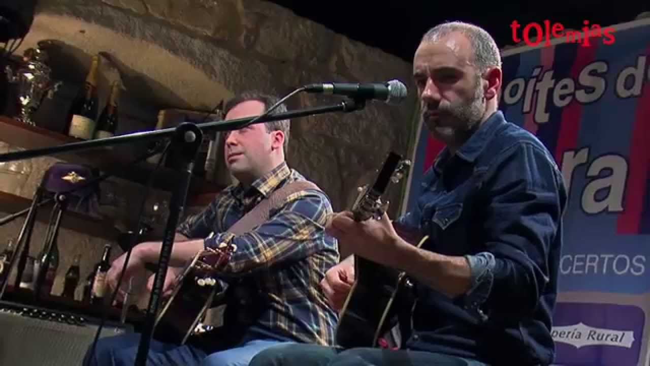 Emilio R&uacute;a: 