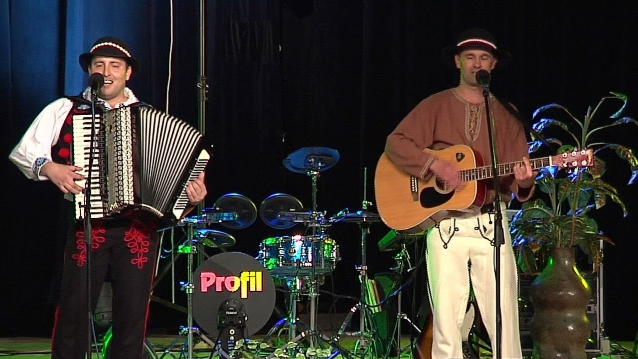 DUO LAPAJI (Milan Perný, Marek Dragúň)+Ján Hergott - Darmo ma mamičko