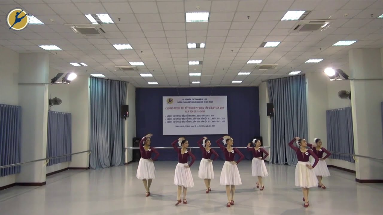 Trường Múa TPHCM - Chương Trình Thi Tn Môn Tính Cách 2K21 | Múa Tính cách nước ngoài | Hệ 2 năm