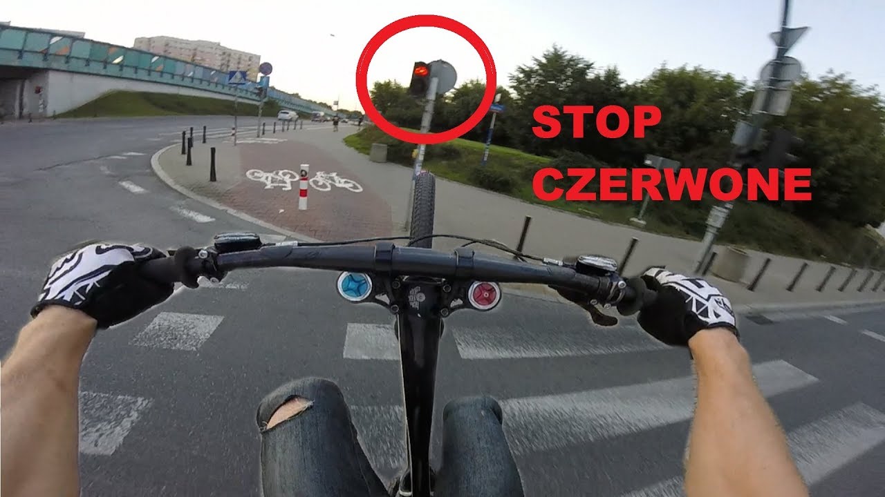 DLACZEGO DOSTALIŚMY MANDAT - OSTRA JAZDA NA CZERWONYM ŚWIETLE
