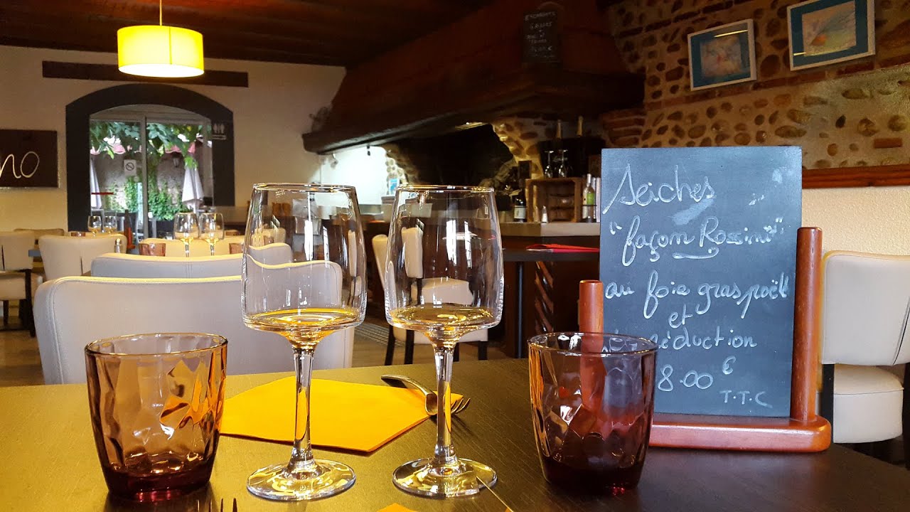 ►Restaurant : Le Capuccino et ses grillades aux ceps de vigne - Le Journal Catalan [J2M]