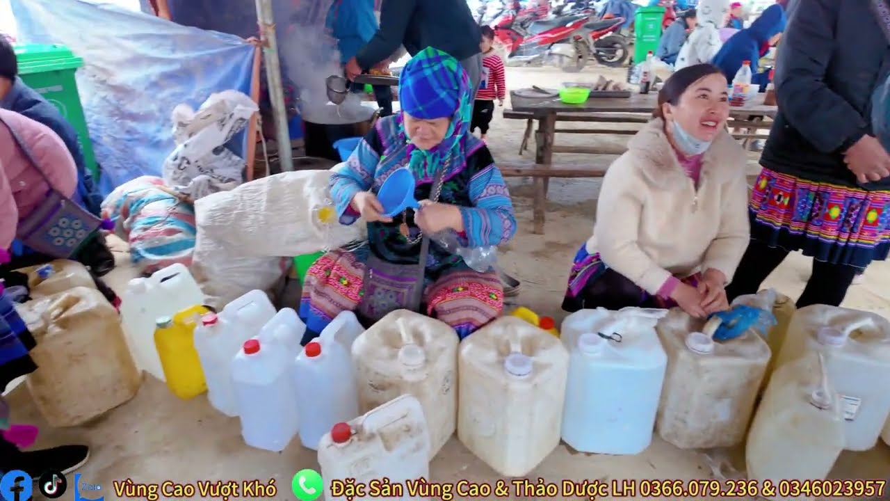 CHỢ TẾT VÙNG CAO-Chợ Nùng Phình Mộc Mạc Dản Dị Nhất Trên Tây Bắc